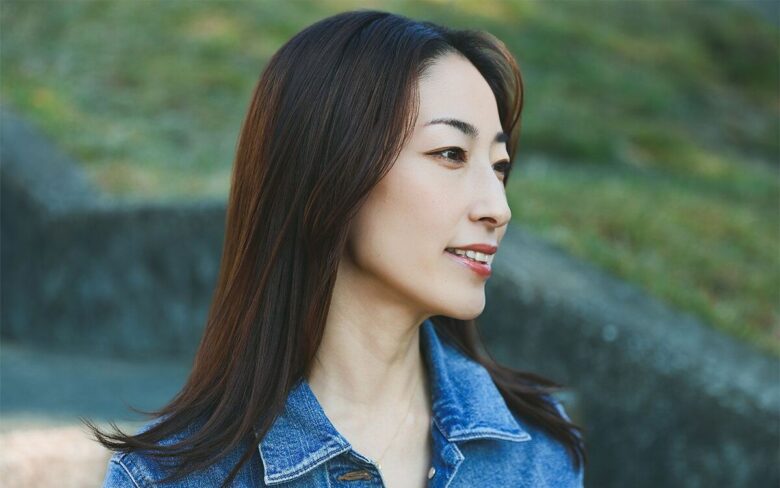 元人気グラドルで未婚の母・佐藤寛子が決意の“父親公表”…お相手俳優は批判殺到でインスタのコメント欄閉鎖